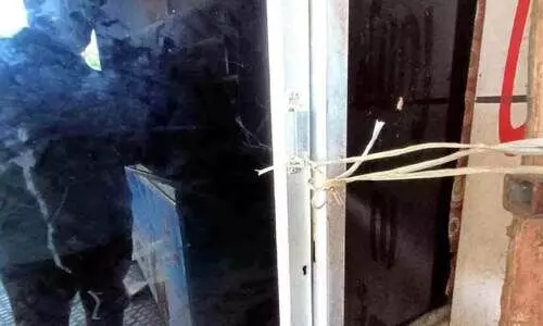 കെ.എസ്.ആർ.ടി.സി ഡിപ്പോയിലെ വനിതകളുടെ വിശ്രമമുറി അടച്ചുപൂട്ടി കെ.എസ്.ആർ.ടി.സി ഡിപ്പോയിലെ വനിതകളുടെ വിശ്രമമുറി അടച്ചുപൂട്ടി