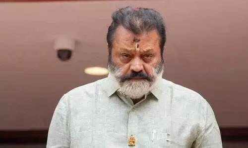 ‘തിരിച്ചുകൊടുക്കെടോ എന്നേ പറയാനുള്ളൂ, മര്യാദക്ക് കരുവന്നൂരിലെ നിക്ഷേപകരുടെ കാശ് മടക്കി നൽകണം’- സുരേഷ്​ ഗോപി