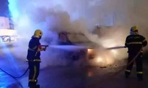 സലാലയിൽ വാഹനത്തിന് തീ പിടിച്ചു; ആളപായമില്ല