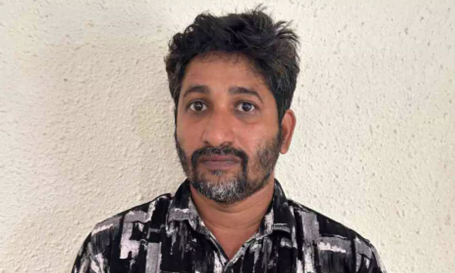 ആ​റു വ​യ​സ്സുകാ​രി​ക്ക് പീ​ഡ​നം; 43കാ​ര​ന് മൂ​ന്ന് ജീ​വ​പ​ര്യ​ന്തം ത​ട​വ്