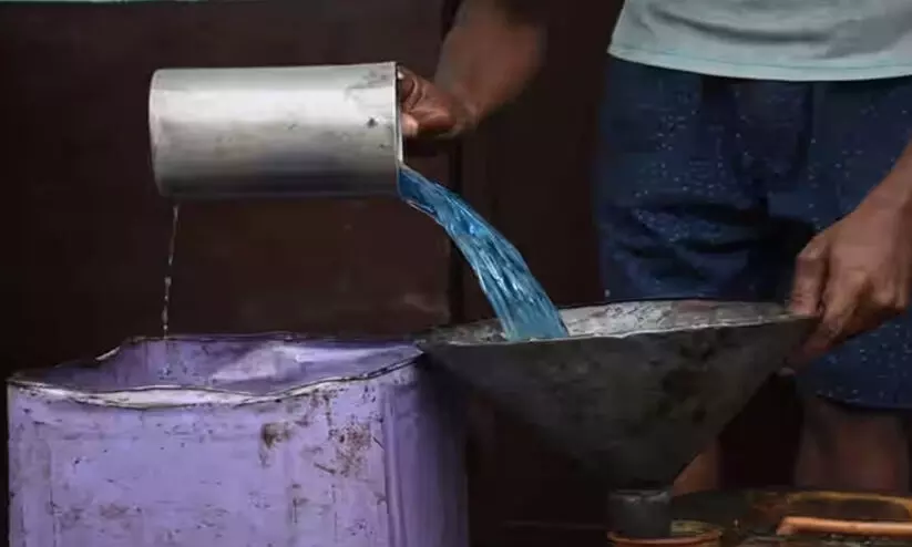 ജില്ലയില് റേഷന് മണ്ണെണ്ണ വിതരണം പുനരാരംഭിക്കുന്നു ജില്ലയില് റേഷന് മണ്ണെണ്ണ വിതരണം പുനരാരംഭിക്കുന്നു