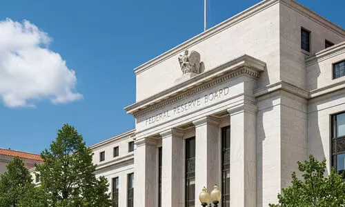 വായ്പപലിശ നിരക്കുകൾ കുറച്ച് യു.എസ് ഫെഡറൽ റിസർവ്; സ്വർണവിലയേയും ഓഹരി വിപണികളേയും സ്വാധീനിക്കും