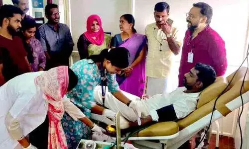 ഒ​റ്റ​പ്പാ​ലം താ​ലൂ​ക്ക് ആ​ശു​പ​ത്രി​ പു​തി​യ ര​ക്തബാ​ങ്കി​ന്റെ ട്ര​യ​ൽ റ​ൺ വിജയം