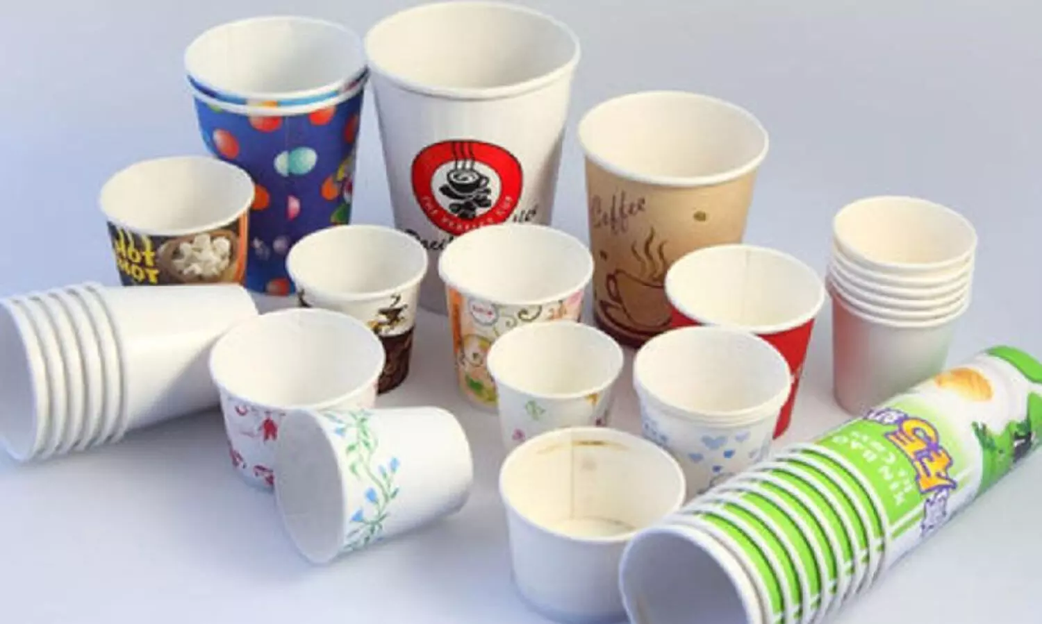 പ്ലാസ്റ്റിക്​ കോട്ടിങ് ഉള്ള പേപ്പർ ഗ്ലാസുകൾ ആരോഗ്യത്തിന് ഗുരുതര വെല്ലുവിളി; നിരോധിക്കണമെന്ന്​ നിയമസഭയിൽ ആവശ്യം