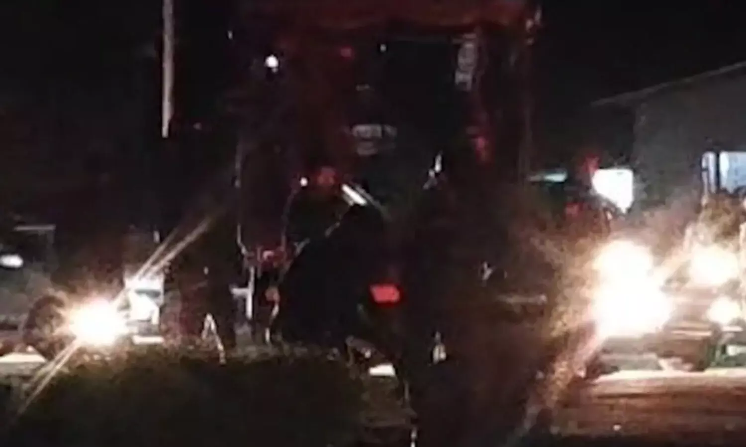 ഇംഫാലിൽ അസം റൈഫിൾസിന്‍റെ വാഹനം ആക്രമിച്ചു; രണ്ട് ജവാന്മാർക്ക് വീരമൃത്യു