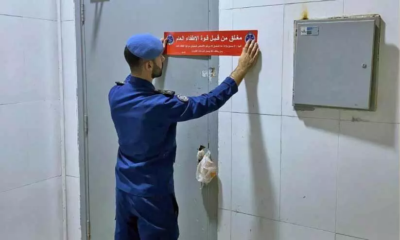 അഗ്നി സുരക്ഷാ പരിശോധന രണ്ട് സ്ഥാപനങ്ങൾ അടച്ചുപൂട്ടി അഗ്നി സുരക്ഷാ പരിശോധന രണ്ട് സ്ഥാപനങ്ങൾ അടച്ചുപൂട്ടി