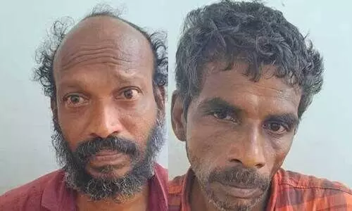 ഉച്ചയുറക്കത്തിനിടെ വീടിന്റെ വാതിലടക്കാൻ മറന്നു, മേ​ശ​പ്പു​റ​ത്തി​രു​ന്ന മൊ​ബൈ​ല്‍ മോ​ഷ്ടി​ച്ചയാളും സു​ഹൃ​ത്തും അ​റ​സ്റ്റി​ല്‍