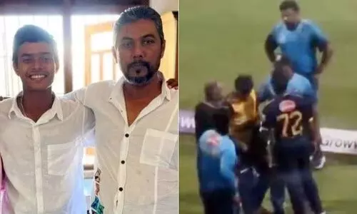 മത്സരം ജയിച്ചു, പിന്നാലെ ലങ്കന്‍ ബൗളറെ തേടിയെത്തിയത് പിതാവിന്‍റെ വിയോഗ വാർത്ത; ആശ്വസിപ്പിച്ച് ജയസൂര്യ -VIDEO