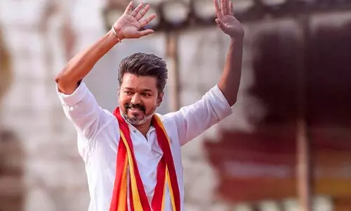 Tamilaga Vettri Kazhagam,Neelankarai residence,Mentally unstable,Actor‑politician Vijay,Security breach, നടൻ വിജയ്, തമിഴ്നാട്, സുരക്ഷാവീഴ്ച