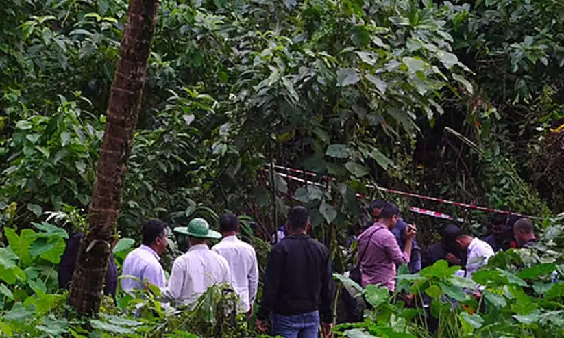 ധ​ർ​മ​സ്ഥ​ല ത​ല​യോ​ട്ടി: പ്ര​വാ​ച​ക നി​ന്ദ​ക്കെ​തി​രെ കേ​സെ​ടു​ത്തു