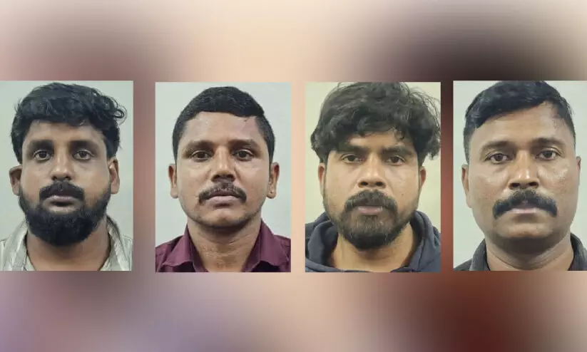 ക​വ​ർ​ച്ച പദ്ധതി ത​ക​ർ​ത്ത് നാ​ലം​ഗ ക്വ​ട്ടേ​ഷ​ൻ സം​ഘ​ത്തെ പൊ​ലീ​സ് പി​ടി​കൂ​ടി