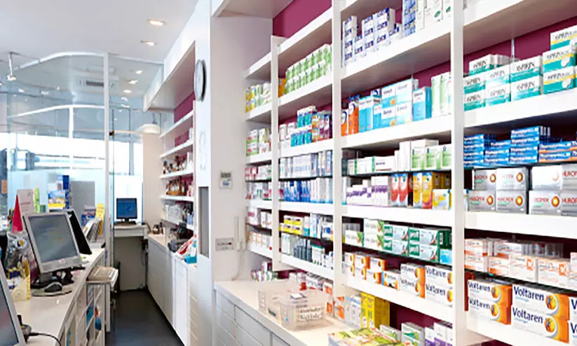 മ​രു​ന്ന് മാ​റി ന​ൽ​കി; മെ​ഡി​ക്ക​ൽ ഷോ​പ് ജീ​വ​ന​ക്കാ​ര​നെ​തി​രെ കേ​സ്