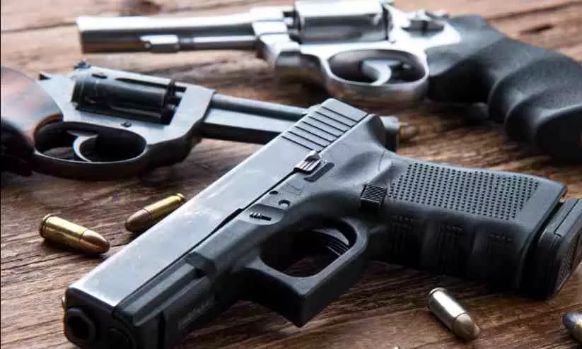 കൊൽക്കത്തയിലെ ജിമ്മിൽ അജ്ഞാതരുടെ വെടിവെപ്പ്