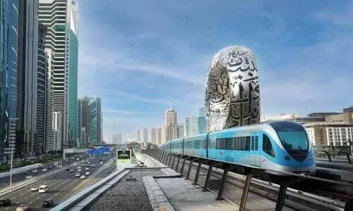 ദു​ബൈ മെ​ട്രോ; നി​രീ​ക്ഷ​ണ​ത്തി​ന്​ 9000 കാ​മ​റ​ക​ൾ