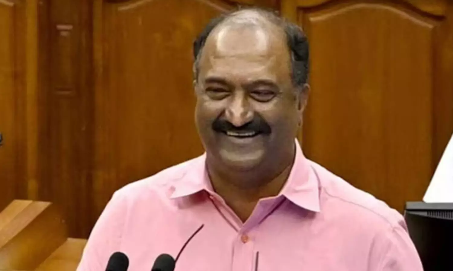 ​നികുതി കുറക്കുന്നതിന്റെ ആനുകൂല്യം ജനങ്ങൾക്ക് കിട്ടണം; സംസ്ഥാനങ്ങളുടെ വരുമാനനഷ്ടം കേന്ദ്രം പരിഹരിക്കണം -ധനമന്ത്രി