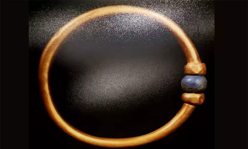 3,000 വർഷം പഴക്കം; ഫറവോയുടെ ബ്രേസ്ലറ്റ് മോഷ്ടിച്ച് ഉരുക്കിവിറ്റു 3,000 വർഷം പഴക്കം; ഫറവോയുടെ ബ്രേസ്ലറ്റ് മോഷ്ടിച്ച് ഉരുക്കിവിറ്റു