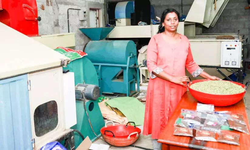 സംരംഭത്തിൽ സുഗന്ധം പരത്തി സുനി