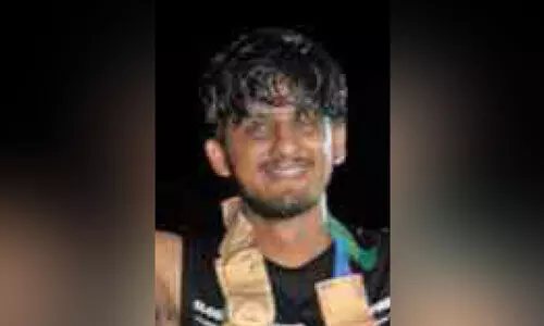 വെ​ല്ലു​വി​ളി ഏറ്റെടുത്ത് മുബാറക് ഓടിക്കയറിയത് 35 കിലോമീറ്റർ