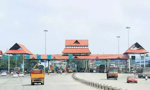 Paliyekkara toll