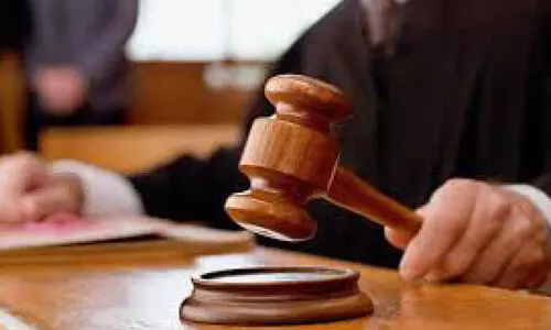 പെ​ൺ​വാ​ണി​ഭ​ക്കേ​സി​ൽ ശി​ക്ഷ ക​ഴി​ഞ്ഞ് നാ​ടു​ക​ട​ത്ത​പ്പെ​ട്ടു