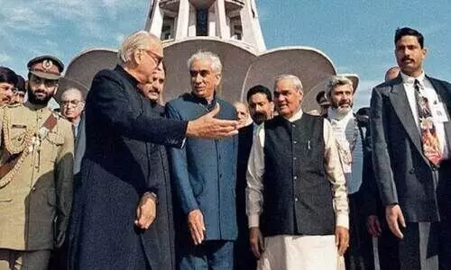 അതിർത്തിക്കപ്പുറത്തെ നമ്മുടെ സ്വന്തം നാടുകൾ