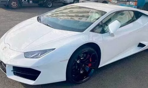 സെ​ക്ക​ൻ​ഡ് ഹാ​ൻ​ഡ് കാ​റു​ക​ളുടെ ഇ​റ​ക്കു​മ​തി നിയമവിരുദ്ധം