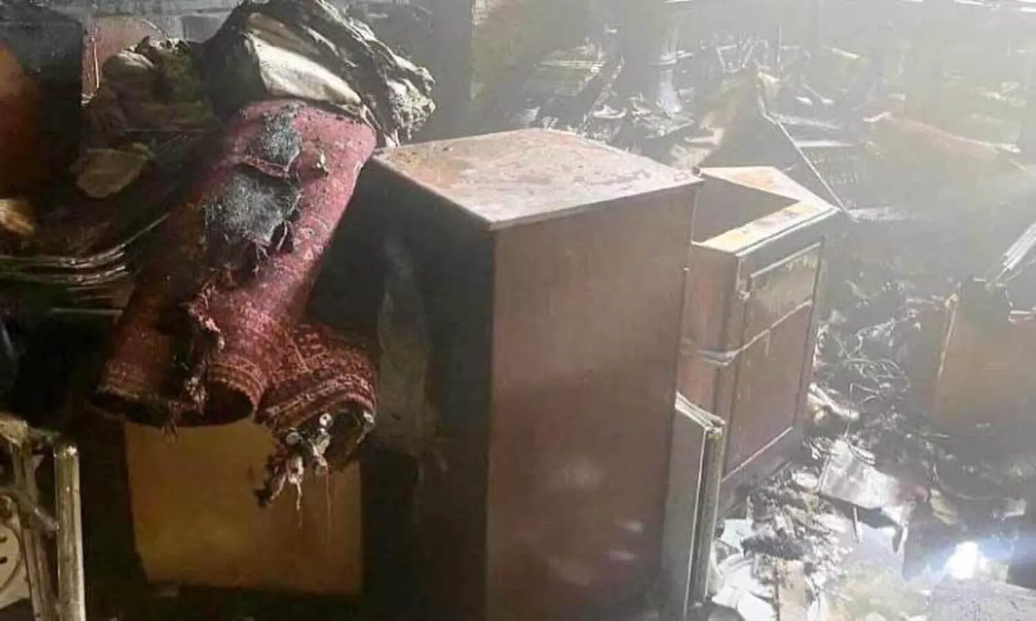 ജാ​ബ്രി​യ​യി​ൽ വീ​ട്ടി​ൽ തീ​പി​ടി​ത്തം