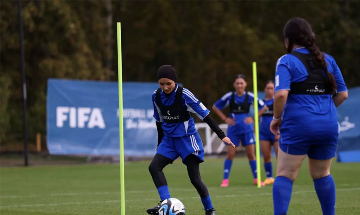 ഫിഫ വനിത സൗഹൃദ പരമ്പര ദുബൈയിൽ​