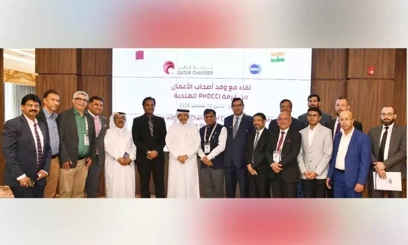 ഇന്ത്യൻ ബിസിനസ് പ്രതിനിധി സംഘം ഖത്തർ ചേംബർ പ്രതിനിധികളുമായി കൂടിക്കാഴ്ച നടത്തി ഇന്ത്യൻ ബിസിനസ് പ്രതിനിധി സംഘം ഖത്തർ ചേംബർ പ്രതിനിധികളുമായി കൂടിക്കാഴ്ച നടത്തി