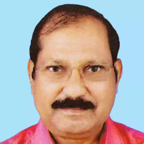 രാ​ജ​ൻ ആ​ർ. ന​മ്പ്യാ​ർ