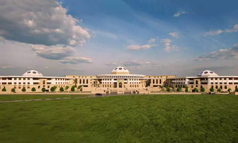 പുതിയ ഹൈകോടതി സമുച്ചയം കളമശ്ശേരിയിൽ; 27 ഏക്കറില്‍ 12 ലക്ഷം ചതുരശ്ര അടിയിൽ മൂന്ന് ടവറുകൾ, 61 കോടതി ഹാളുകൾ, ചെലവ് 1,000 കോടി കടക്കും