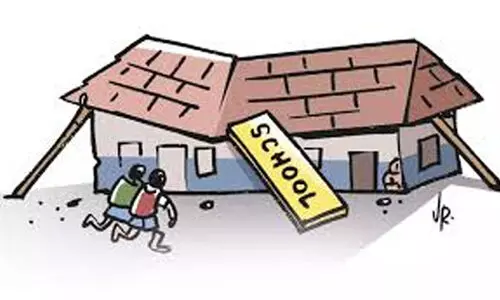 106 സ്​കൂൾ അൺഫിറ്റ്​