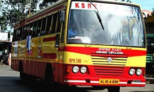 ആനവണ്ടിയിലെ ഉല്ലാസയാത്ര; ഓണത്തിന് ബമ്പറടിച്ച് കെ.എസ്.ആർ.ടി.സി