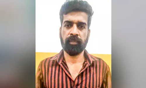 യുവാവിനെ അക്രമിച്ചയാൾ അറസ്റ്റിൽ യുവാവിനെ അക്രമിച്ചയാൾ അറസ്റ്റിൽ