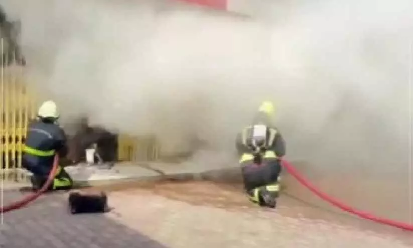 ഇബ്രിയിൽ വാണിജ്യസ്ഥാപനത്തിന് തീപിടിച്ചു