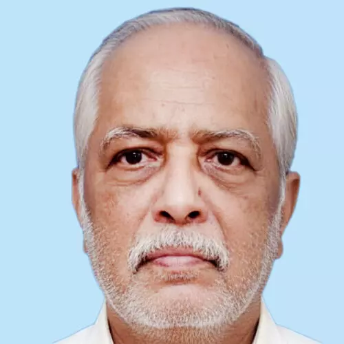 അ​ച്യു​ത​ൻ