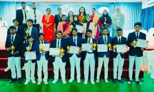 ഇ​ന്റ​ർ സ്കൂ​ൾ ക്വി​സ് മ​ത്സ​രം ഡ്യൂ​ൺ​സ് മ​ല​സ്സി​ൽ അ​ര​ങ്ങേ​റി