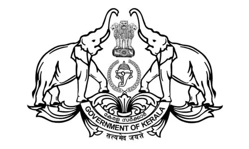എസ്.എസ്.എൽ.സി യോഗ്യതയെങ്കിലും ചിലർക്ക് ബിരുദം വേണം; മുൻ ഗ്രാമ വികസന വകുപ്പ് ജീവനക്കാർ തരംതാഴ്ത്തൽ ഭീഷണിയിൽ എസ്.എസ്.എൽ.സി യോഗ്യതയെങ്കിലും ചിലർക്ക് ബിരുദം വേണം; മുൻ ഗ്രാമ വികസന വകുപ്പ് ജീവനക്കാർ തരംതാഴ്ത്തൽ ഭീഷണിയിൽ