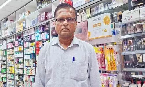 പ്ര​വാ​സ​കാ​ല​ത്തെ ന​ല്ലോ​ര്‍മ​ക​ളു​മാ​യി മ​ത്ര​ക്കാ​രു​ടെ അ​നി​ല്‍ ഭാ​യി നാ​ട​ണ​യു​ന്നു