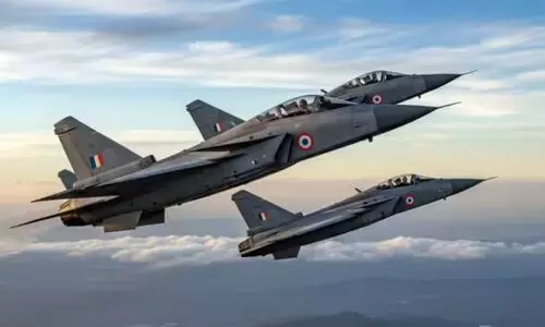 97 തേജസ് യുദ്ധവിമാനങ്ങള്‍ കൂടി സൈന്യത്തിന്‍റെ ഭാഗമാകും; 62,370 കോടിയുടെ വമ്പൻ പ്രതിരോധ കരാറിൽ ഒപ്പിട്ട് കേന്ദ്രം