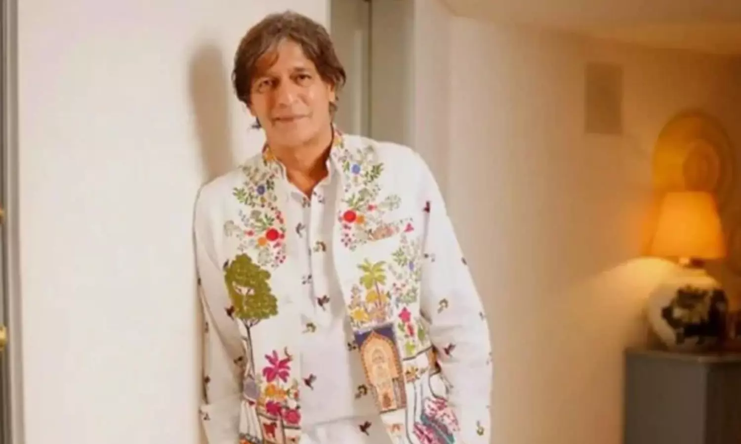Bollywood veteran actor,Chunky Pandey latest look,Chunky Pandey aging gracefully,Bollywood celebrities in their 60s,Chunky Pandey then and now, ബോളിവുഡ്, ഗോവിന്ദ, സൽമാൻ