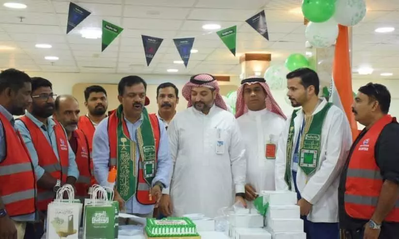 ദേ​ശീ​യ​ദി​ന​മാ​ച​രി​ച്ച് ജി​ദ്ദ ന​വോ​ദ​യ മ​ക്ക ഈ​സ്റ്റ് ഏ​രി​യ ക​മ്മി​റ്റി