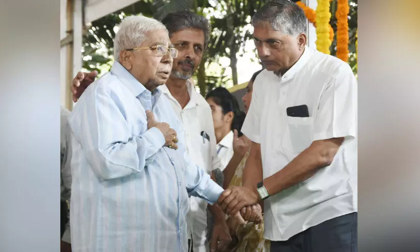 എ​സ്.​എ​ൽ. ഭൈ​ര​പ്പ​ക്ക് മൈ​സൂ​രു​വി​ൽ സ്മാ​ര​കം നി​ർ​മി​ക്കും -മു​ഖ്യ​മ​ന്ത്രി