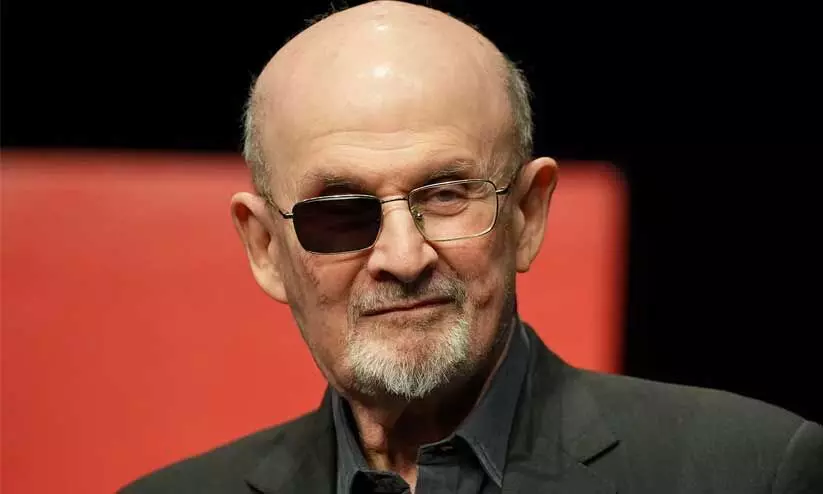 സൽമാൻ റുഷ്ദിയുടെ സാത്താനിക് വെഴ്സസ് ഇന്ത്യയിൽ നിരോധിക്കണമെന്ന വാദം തള്ളി സുപ്രീംകോടതി