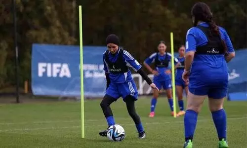 ഫി​ഫ വ​നി​ത സൗ​ഹൃ​ദ പ​ര​മ്പ​ര ദു​ബൈ​യി​ൽ​