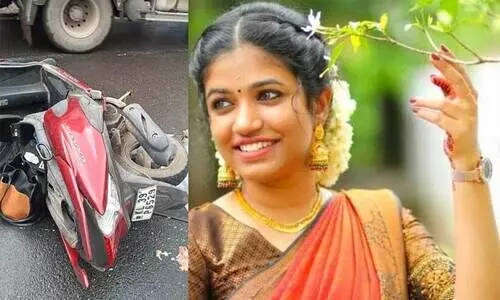 ലോറി ഇടിച്ച് സ്കൂട്ടർ യാത്രികക്ക് ദാരുണാന്ത്യം