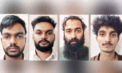 യുവാവിനെ തട്ടിക്കൊണ്ടുപോയ സംഭവത്തിൽ നാലുപേർ അറസ്റ്റിൽ യുവാവിനെ തട്ടിക്കൊണ്ടുപോയ സംഭവത്തിൽ നാലുപേർ അറസ്റ്റിൽ