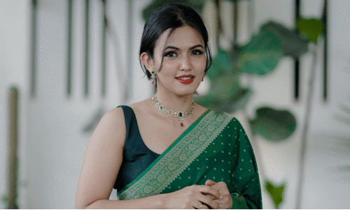 ‘ആഗ്രഹിക്കുന്നതെല്ലാം അച്ചീവ് ചെയ്യാൻ കഴിയുന്നു. വിജയ്, ഫഹദ് എന്നിവർക്കൊപ്പം സ്ക്രീൻ സ്പേസ് ഷെയർ ചെയ്തു തുടങ്ങാനായി’ സിനിമാ-ജീവിത വിശേഷങ്ങളുമായി നടി അപർണ ദാസ്