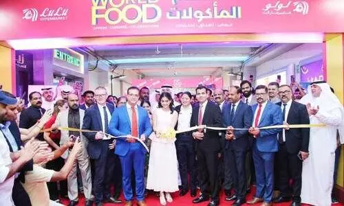 ആ​ഗോ​ള രു​ചി​ക്കൂ​ട്ടു​ക​ളു​മാ​യി ‘ലു​ലു വേ​ൾ​ഡ് ഫു​ഡ് ഫെ​സ്റ്റി​വ​ൽ’