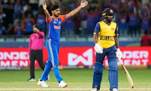 സൂപ്പർ ത്രില്ലറിൽ ഇന്ത്യ; 202 റൺസ് പിന്തുടർ​ന്നെത്തിയ ശ്രീലങ്കക്ക് സൂപ്പർ ഓവറിൽ ദയനീയ തോൽവി